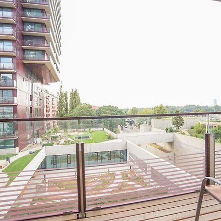 Suite In High-Rise On The Danube Viena Exterior foto